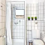 Zentrales 2-sz-apartment Nr 1 - Top-lage Am Hbf Lejlighed Krefeld