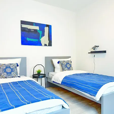 Zentrales 2-sz-apartment Nr 1 - Top-lage Am Hbf *
